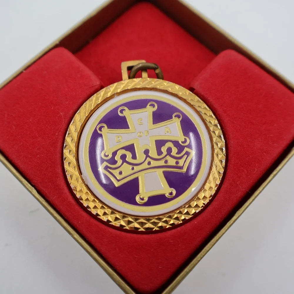 Catholic Daughters of the Americas Necklace Women OS Purple Gold Enamel Vintage